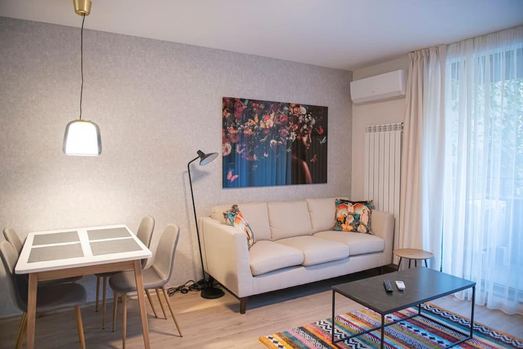 Oslo: A Modern Furnished Apartment With Parking Sofia Exterior photo